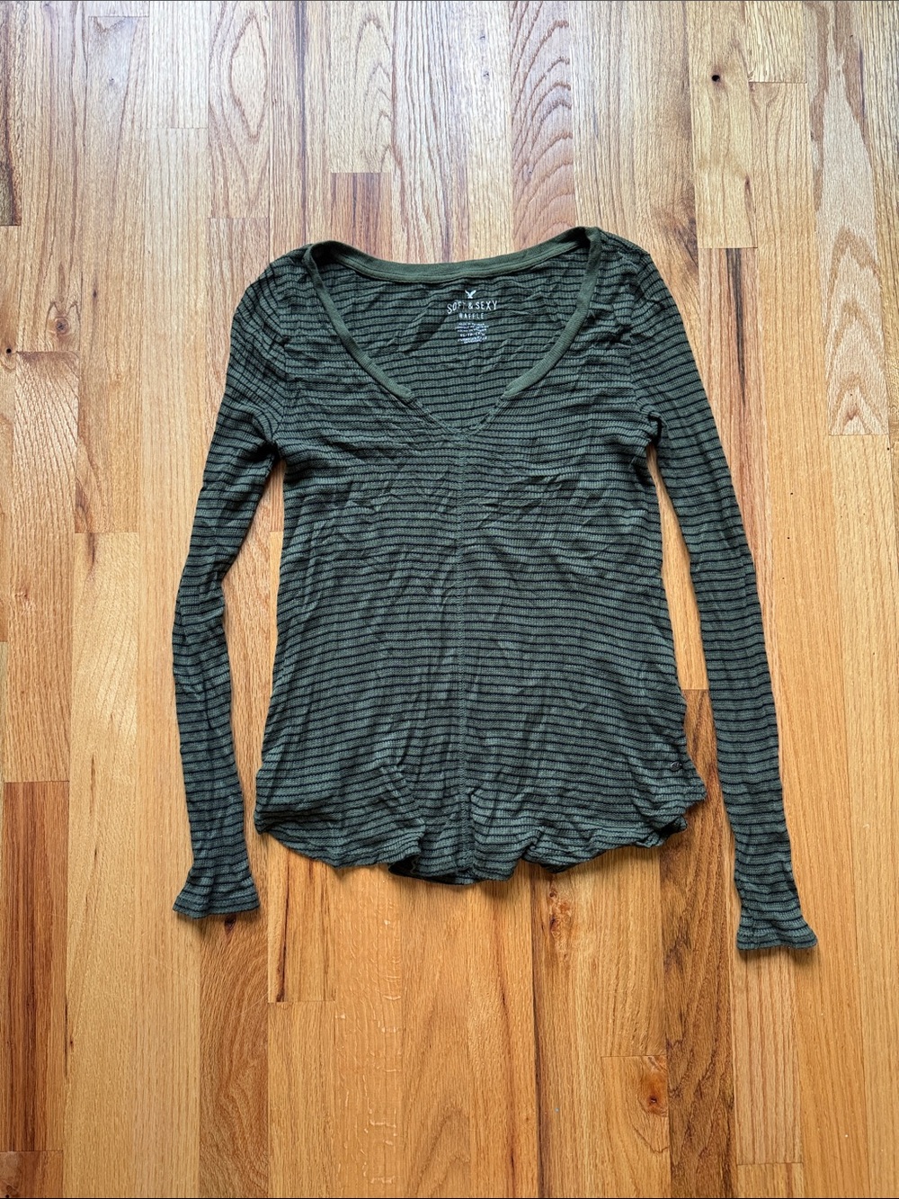 American Eagle waffle soft & sexy XS green striped long sleeve shirt